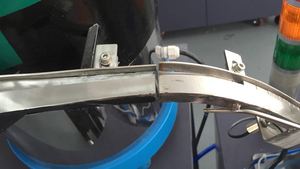 Full Automatic Usb Cable Assemble Auto Tin <b>Soldering</b> <b>Machine</b> for Wire Cable - Product Image 6