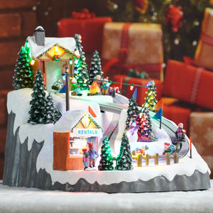 33 cm LED Musikalisches Weihnachtsdorf mit Bewegung, <span class=keywords><strong>8</strong></span> Weihnachtslieder, Plastik-Weihnachtsdekoration - Product Image 3