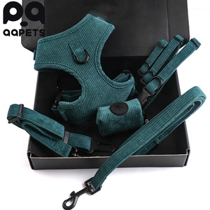 QQPETS Luxus-Hundegeschirr-Set Benutzer definiertes Gummi-Logo mit Halsbändern für Haustier leinen Kit Green Cord Velvet Vest Style für Welpen - Product Image 1