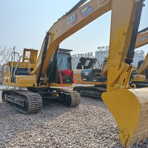 Excavadora Usada Cat320gc Original de Japón con Pocas Horas de Trabajo, Equipada con Reductor de Traslación, en Venta - Product Image 4