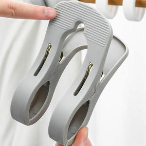 Pince <span class=keywords><strong>à</strong></span> <span class=keywords><strong>linge</strong></span> de style japonais de grande taille, pince en plastique robuste coupe-vent et anti-UV pour couvertures, idéale partout - Product Image 4