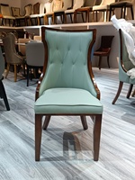 Chaise de salle à manger capitonnée en cuir, design moderne, pour hôtel ou villa haut de gamme
