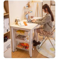 Bureau nordique blanc - Utilisé également comme coiffeuse, style minimaliste, table de chevet intégrée simple, coiffeuse, petite table