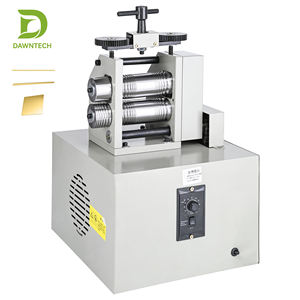 Outil de formage à rouleaux pour plaques de bijouterie sur un petit laminoir électrique gris. Machine de fabrication de bijoux en métal efficace - Product Image 3