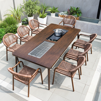 Luxuriöser Holzmaserung-Metall-Stahl Multifunktionaler Outdoor-Esstisch und Stuhl für Hotel Villa Terrasse Hinterhof