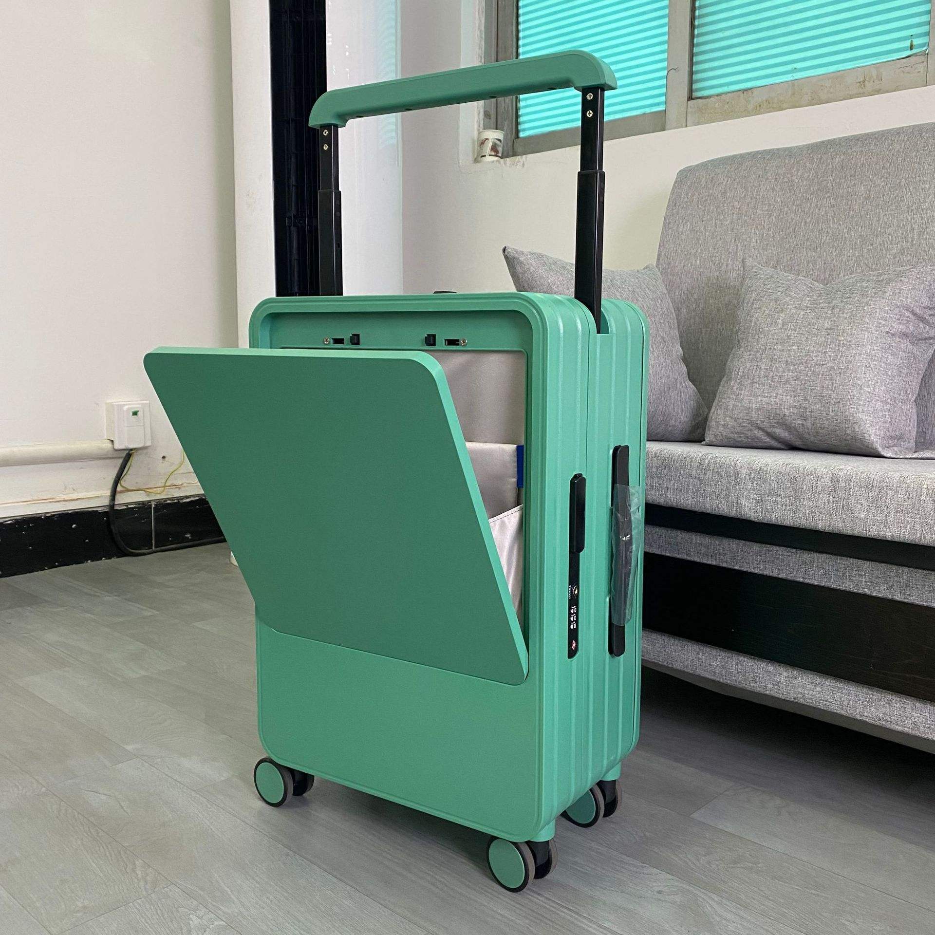 สีเขียว