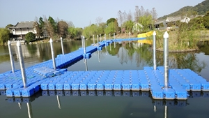 Sistema de Muelle de Pontón <span class=keywords><strong>Flotante</strong></span> Modular de HDPE para Embarcaciones, Jet Skis, Yates y Marinas con Conexión de Bisagra Durad - Product Image 2