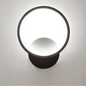 Lámpara de Pared LED Decorativa Moderna con Sensor de Control y Función Regulable, Pantalla Redonda para Dormitorio o Pasillo, Garantía de 3 Años - Product Image 4