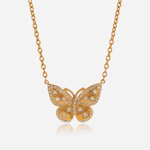 Collar con colgante de mariposa en tono dorado con incrustaciones de diamantes de imitación para mujer, accesorio de regalo de joyería de moda - Product Image 1