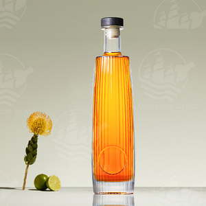Botella de licor cuadrado de 750 ml Botella de vidrio de vodka de vino de whisky de Ginebra de 750 ml para Ron Brandy - Product Image 6
