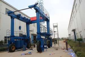 Grúa de pórtico de elevación de viaje marino oficial XCMG resistente 50 ~ 1200t grúa de yate de elevación de barco móvil para grúas de neumáticos de goma de astillero - Product Image 6