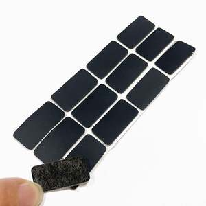 Tapis antidérapant en silicone noir découpé sur mesure, auto-adhésif, résistant à l'usure et durable, pour protection des pieds - Product Image 4