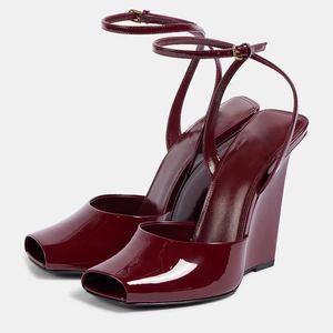 Nouvelles sandales compensées à bout ouvert avec bride à la cheville pour femmes - Product Image 1