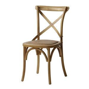 كرسي خشبي أو حديدي عتيق عالي الجودة مع تصميم قابل للتكديس للبار المنزلي لتأجير حفلات الزفاف لتناول الطعام - Product Image 1