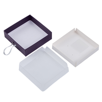 Boîte cadeau rigide à couvercle rabattable, surface mate, pour foulard en soie, avec sangle de traction en textile tissé durable