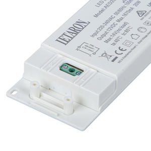 Fuente de Alimentación LED Ultrafina de Plástico Impermeable de un Solo Canal, Serie Estándar AED06-12VLSTB-IP44 20W 12V con Protección Contra Cortocircuitos - Product Image 3