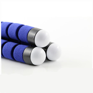 Mini trépied flexible antidérapant en forme de pieuvre, support de téléphone en éponge pliable à 360° pour iPhone/Samsung et support d'appareil photo avec télécommande sans fil - Product Image 3