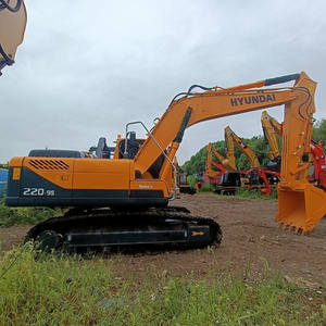 Excavateurs d'occasion 22 tonnes HYUNDAI 220LC-9S Équipement d'occasion Machinerie lourde d'occasion d'excellente qualité - Product Image 4