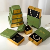 Caja de Regalo de Joyería Rígida Portátil de Alta Gama Personalizada, con Logotipo en Relieve y Lámina Dorada, Forro de Esponja, Ecológica y de Lujo para Venta al por Menor