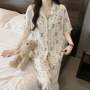 Vendita all'ingrosso di pigiami estivi da donna in stile coreano boho-chic: top a maniche corte e pantaloni lunghi in tessuto stropicciato - Product Image 5