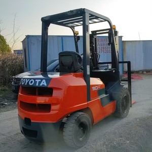 Used Toyota Diesel <b>Forklift</b> 3.0 Ton 4300KG with Engine 3 Stages FGZN20 FGZN25 FGZN30 FDZN20 FDZN25 FDZN30 - Product Image 2