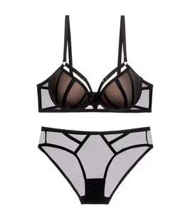 Vente en gros de sous-vêtements pour femmes : Culottes transparentes sexy et ensembles de lingerie sexy avec soutien-gorge push-up - Product Image 5