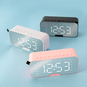 P6 Produit Tendance Gadgets Branchés Électronique Intelligente Boomboxes Étanche Réveil Bluetooth Enceintes Portables - Product Image 2