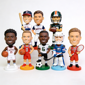 Figuras Personalizadas de Deportistas en Resina para Coleccionistas y Regalos Premium: Béisbol, Fútbol Americano, Baloncesto, Fútbol, Hockey - Product Image 4