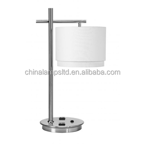 Lampe de table LED moderne 13 watts avec finition nickel brossé, grande taille, pour canapés, chambres d'hôtel et salons, abat-jour en métal - Product Image 4