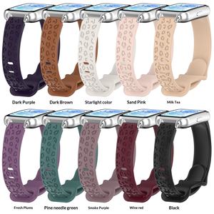Bracelet de montre en silicone gravé au laser motif léopard 12 mm compatible avec <span class=keywords><strong>Huawei</strong></span> <span class=keywords><strong>Band</strong></span> 11 / 10 / 9 / 8 – Bracelet de remplacement - Product Image 3