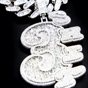 Pendentif Breloque Hip Hop Lettre Moissanite VVS1 Taille Brillant 12,50 CTW en Argent Sterling 925 Plaqué Or 18K Personnalisable - Product Image 1