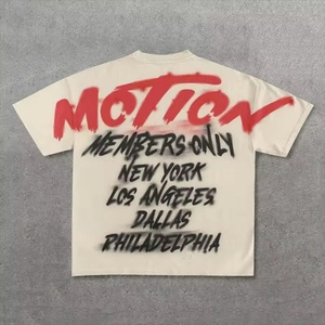 เสื้อยืดโอเวอร์ไซส์ผู้ชายคุณภาพสูง ผ้าฝ้าย 100% ระบายอากาศได้ดี แขนสั้น คอกลม ทรงหลวม ลายพิมพ์ดิจิทัล พร้อมกางเกงขาสั้น - Product Image 1
