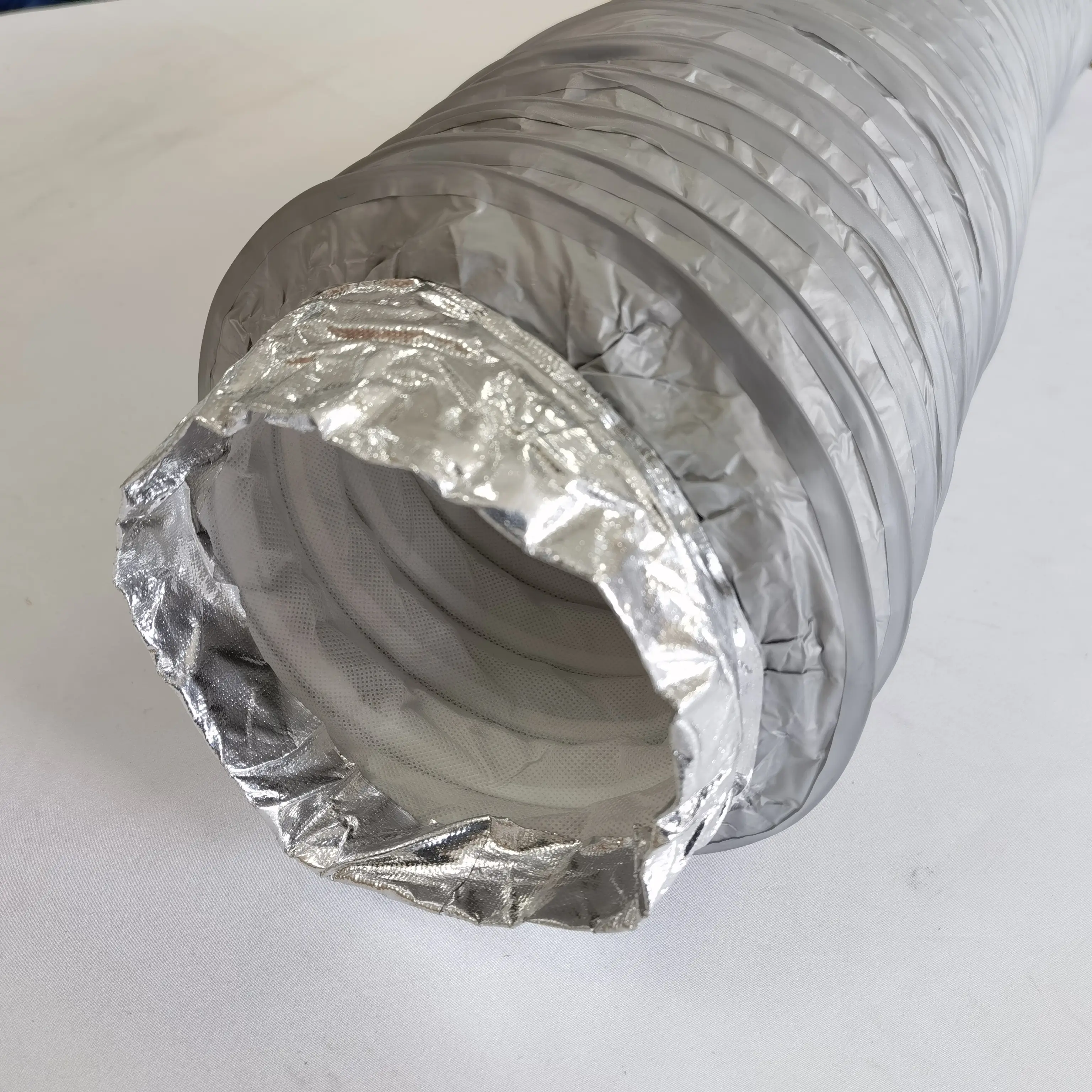 Supporto per tubo dell'aria silenziatore per condotto a forma rotonda OEM del silenziatore per condotto flessibile di ventilazione
