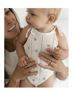 Vendite di fabbrica grazioso maglia cravatta a spalla ricamata floreale pagliaccetto estivo e Top - Product Image 4