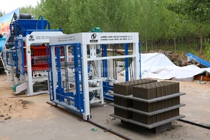 Automatic <strong>Concrete</strong> <strong>Block</strong> Making <strong>Machine</strong> Price List Hydraulic Interlocking Brick Making <strong>Machine</strong> Hollow <strong>Block</strong> Molding <strong>Machine</strong> - Product Image 4