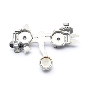 Corps de valve de frein en alliage d'aluminium moulé sur mesure pour pièces de rechange automobiles, moulage au sable, usinage de précision - Product Image 4
