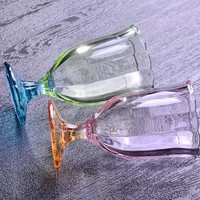 Gelas Air Kaca Grosir untuk Minuman di Rumah, Gelas Es Krim, Gelas Minum Grosir, Gelas Anggur Bentuk Bunga Dekoratif Warna-warni