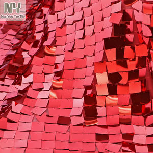 Nanyee Textile Big Dangl ing Square Karierter roter <span class=keywords><strong>Prom</strong></span> Pailletten stoff für Dekoration & Kleid - Product Image 4