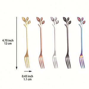 Fourchettes à dessert miniatures en acier inoxydable écologiques et durables avec logo personnalisé pour fruits, apéritifs, gâteaux et salades - Product Image 2