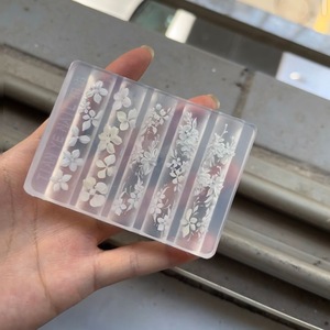 Moule à ongles en silicone 3D, motif fleur de lys, fleur de glace, papillon style chinois, pour la création d'ornements d'art des ongles DIY, outils de manucure - Product Image 6