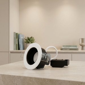 <span class=keywords><strong>Spot</strong></span> LED <span class=keywords><strong>GU10</strong></span> Mr16 IP65 réglable, homologué incendie, fin, en acier, découpe 68 mm, moderne, pour maison et bureau, pour le Royaume-Uni - Product Image 1
