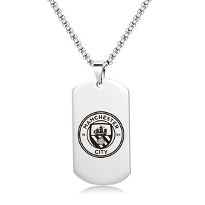Collier en titane de marque militaire avec logo de football <span class=keywords><strong>Cristiano</strong></span> <span class=keywords><strong>Ronaldo</strong></span> en acier inoxydable, vue arrière, un accessoire indispensable pour les hommes - Product Image 3