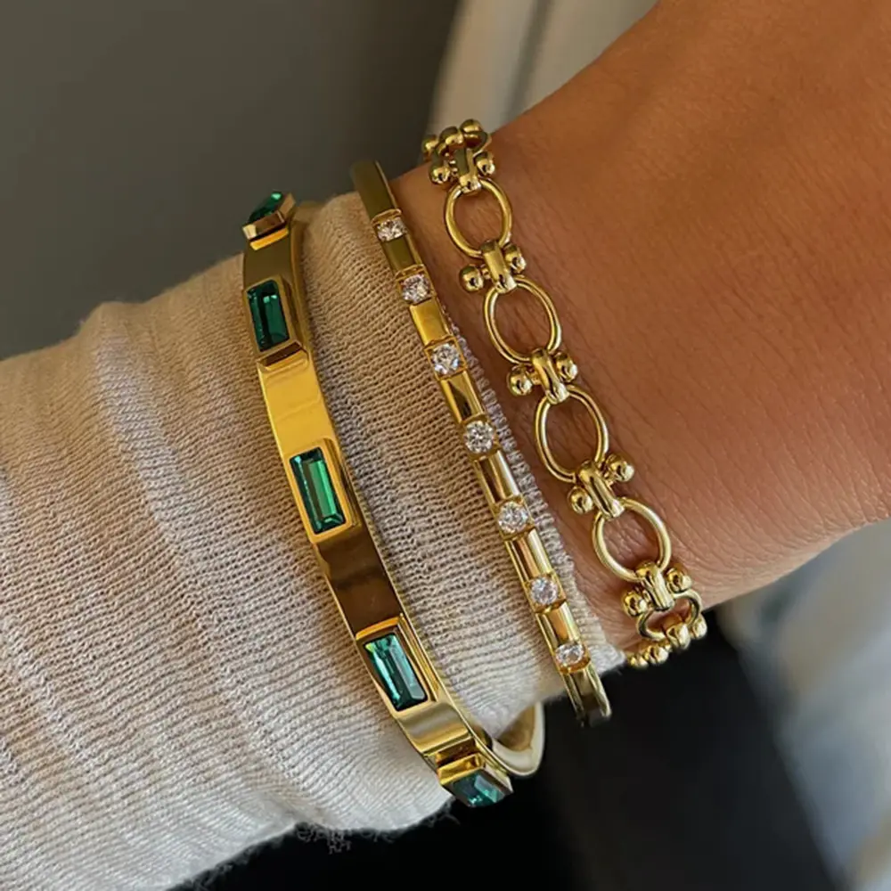 Bracelet émeraude en or 18K avec acier inoxydable clouté CZ vert bracelet géométrique exquis