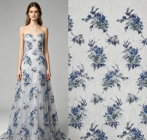 Tela de Tul Bordada con Lentejuelas Florales Azules y Plateadas, en Existencia, Envío Rápido, Malla de Lujo para Vestido de Noche o Boda - Product Image 1