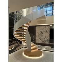 Escalier en colimaçon moderne sur mesure CBMmart, escalier en acier et bois en spirale pour intérieur, escalier en spirale noir avec marches en bois pour la maison