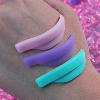 Patchs de rehaussement de cils verts en gel de silicone doux et réutilisables, tiges de permanente en silicone personnalisées OEM pour extensions de cils et recourbe-cils