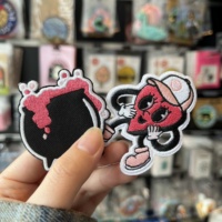 Offres Spéciales Logo Brodé En Gros Broderie Mignon Patchs Fer Sur Support Patch Pour Vêtements Chapeau