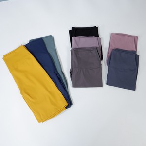 Shorts de yoga pour femmes, taille haute, moulants, 8 pouces, séchage rapide, en nylon et élasthanne, pour le cyclisme en extérieur et le fitness - Product Image 4