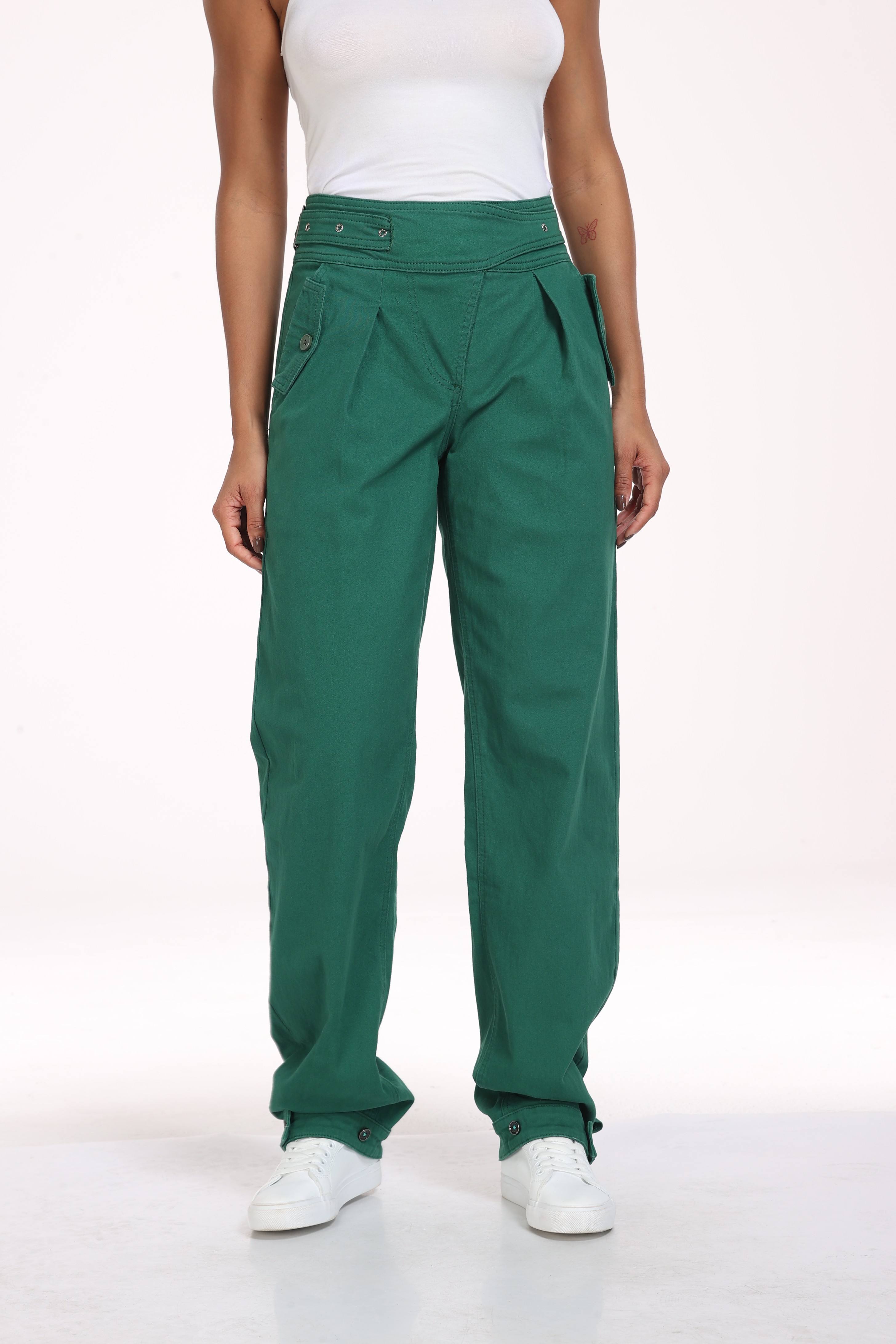 สีเขียว