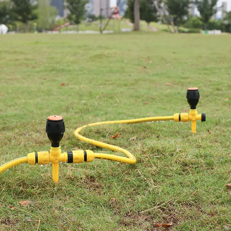 2024 New Sell Irrigation Garden Plastic Rotating Sprinkler for Outdoor Grass Garden Yard Lawns